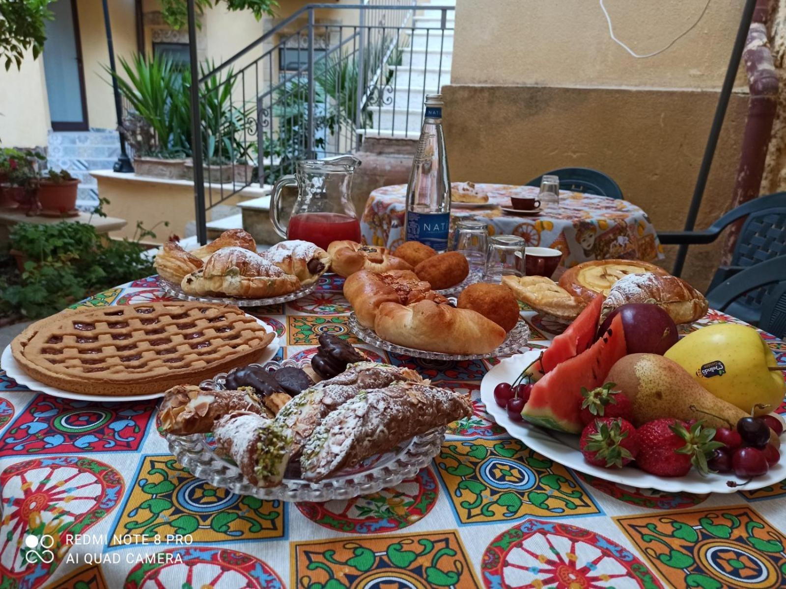 B&B Il Melograno Antico Con Terrazza E Giardino Агридженто Экстерьер фото