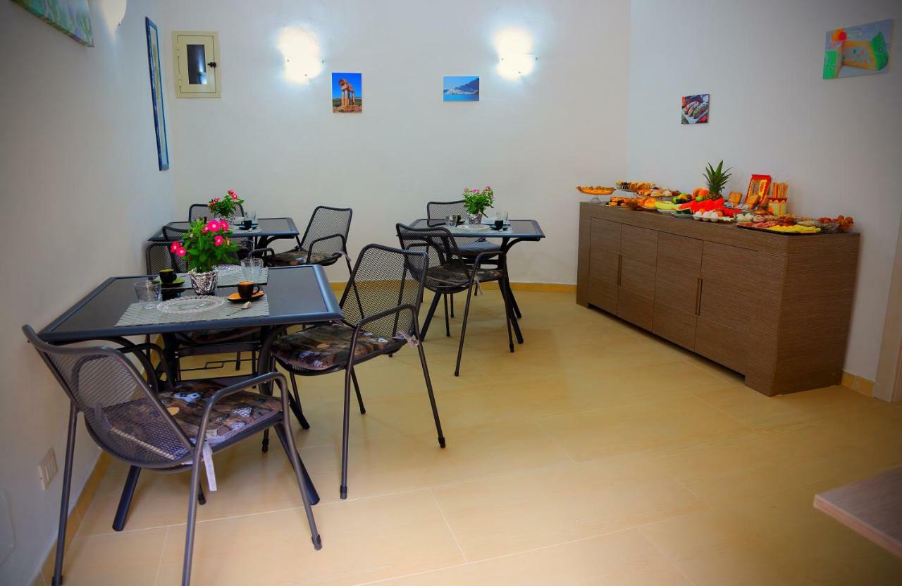 B&B Il Melograno Antico Con Terrazza E Giardino Агридженто Экстерьер фото