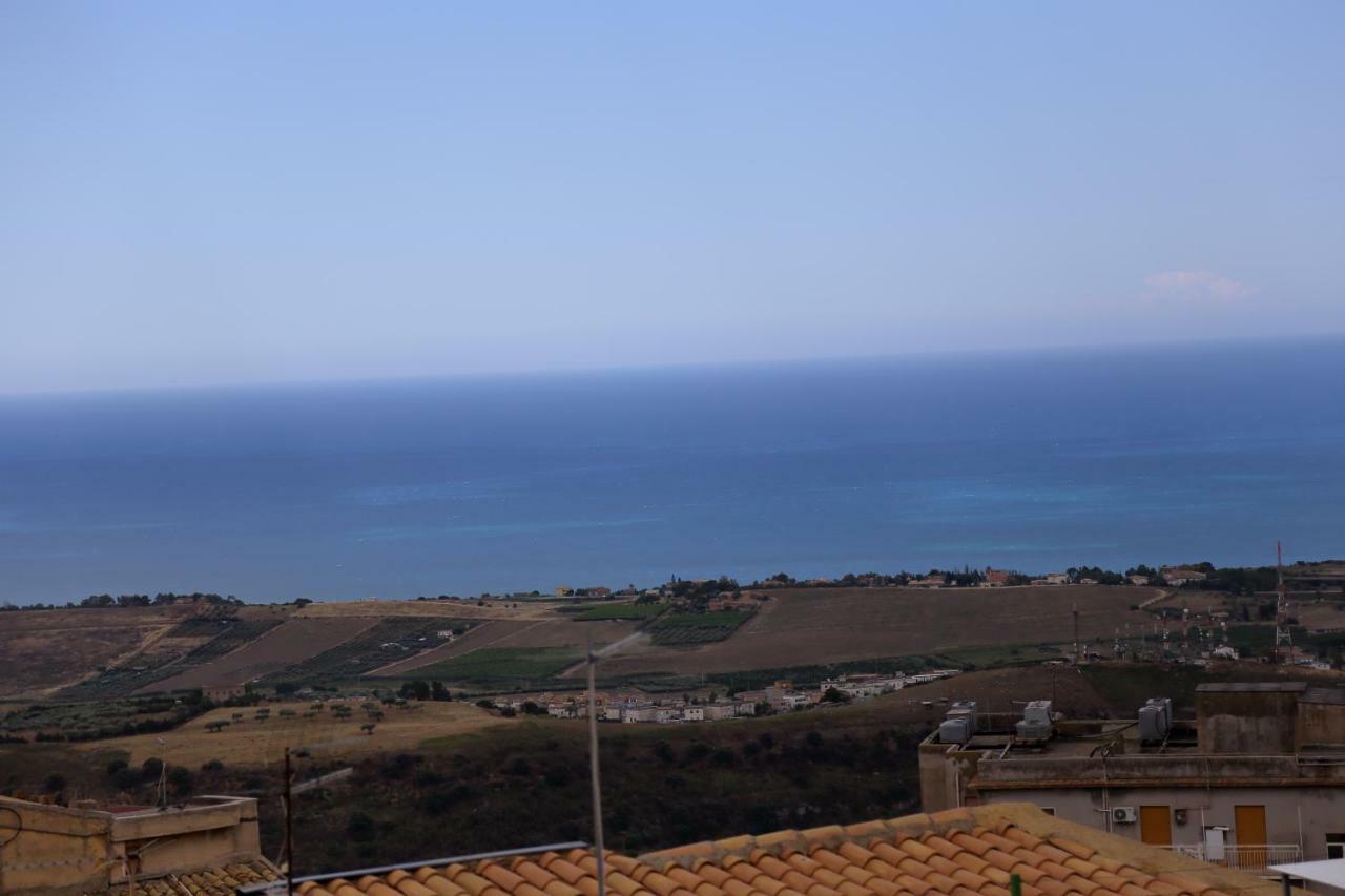 B&B Il Melograno Antico Con Terrazza E Giardino Агридженто Экстерьер фото